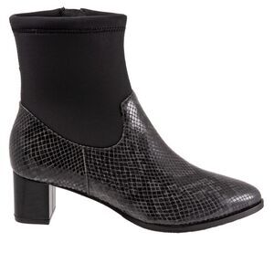 Trotters Womens Kippy Black Boots (NWT)